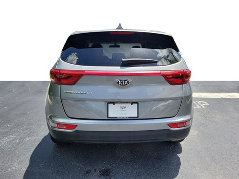 Used 2019 Kia Sportage LX image 4