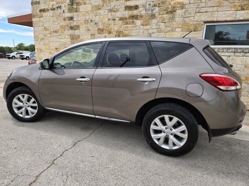 Used 2014 Nissan Murano S image 3