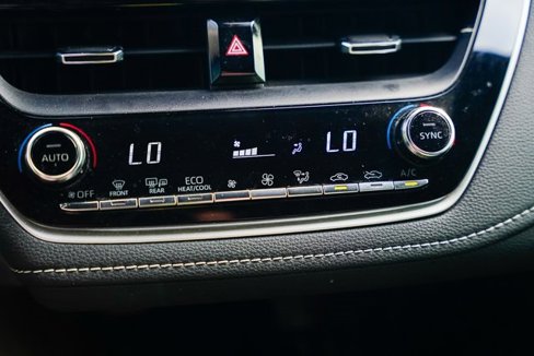 Used 2019 Toyota Corolla XSE image 16