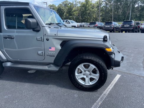 Used 2018 Jeep Wrangler Sport image 5