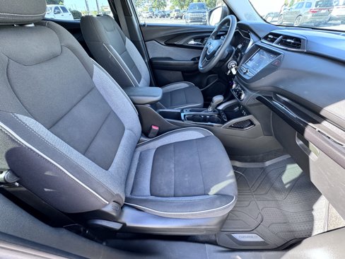 Used 2022 Chevrolet TrailBlazer LS image 17