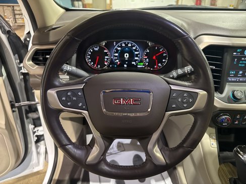 Used 2019 GMC Acadia Denali image 27