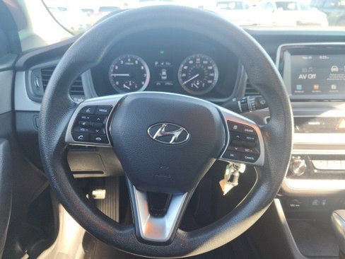 Used 2019 Hyundai Sonata SE image 10