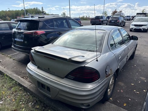 Used 2000 Pontiac Grand Am SE image 4