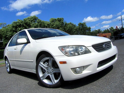 Used 2001 Lexus IS 300 image 2