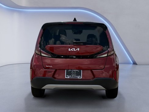 Used 2023 Kia Soul LX w/ LX Technology Package image 4