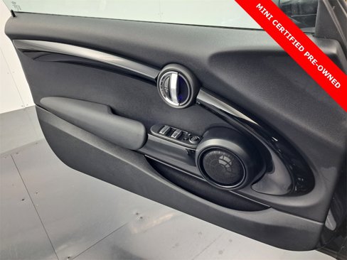 Used 2021 MINI Cooper S image 25