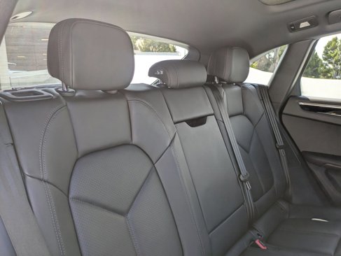 Certified 2024 Porsche Macan image 24