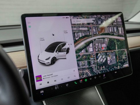 Used 2020 Tesla Model Y Performance image 19