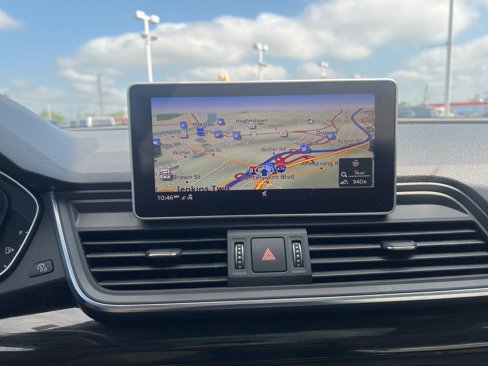 Used 2018 Audi Q5 Prestige w/ Prestige Package image 23