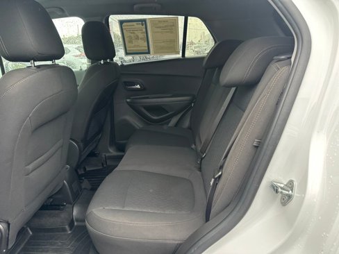 Used 2020 Chevrolet Trax LS w/ Tint and Cruise Package image 17