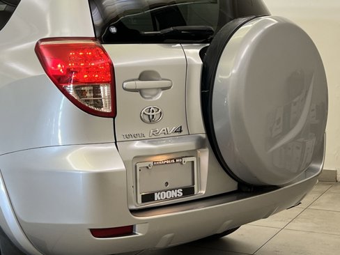 Used 2008 Toyota RAV4 Sport image 25