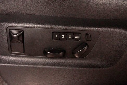 Used 2009 Porsche Cayenne S image 35