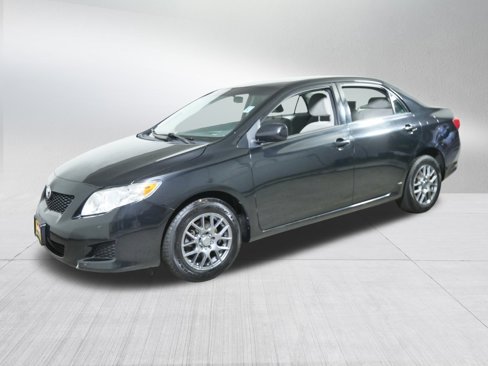 Used 2010 Toyota Corolla LE image 3