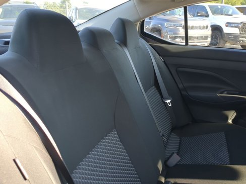 Used 2021 Nissan Versa S image 35