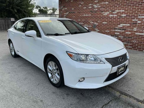 Used 2015 Lexus ES 300h image 3
