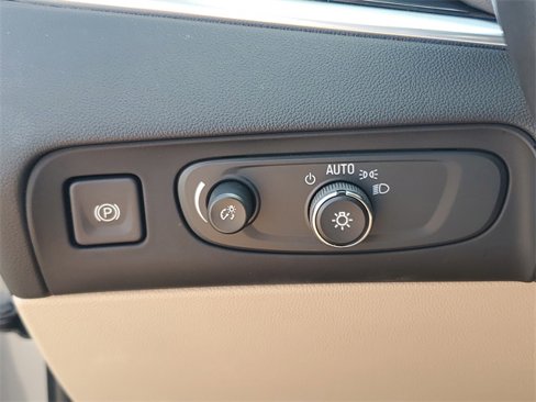 Used 2020 Buick Enclave Essence w/ LPO, Floor Liner Package image 20