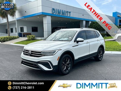 Used 2023 Volkswagen Tiguan SE image 1