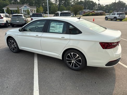 New 2025 Volkswagen Jetta Sport image 6