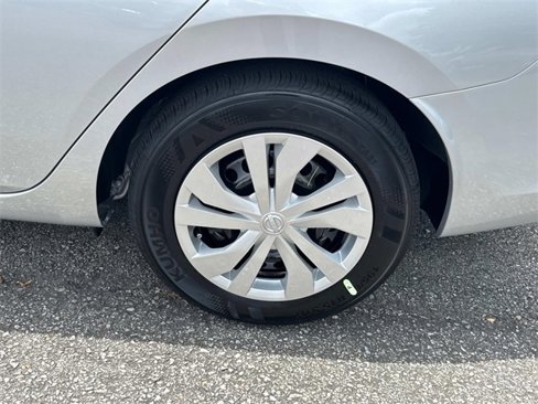New 2025 Nissan Versa S image 12