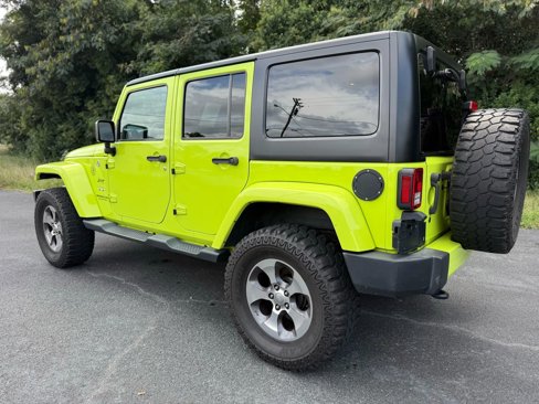 Used 2016 Jeep Wrangler Unlimited Sahara w/ Connectivity Group image 7