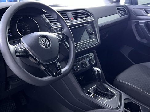 Used 2021 Volkswagen Tiguan S image 26