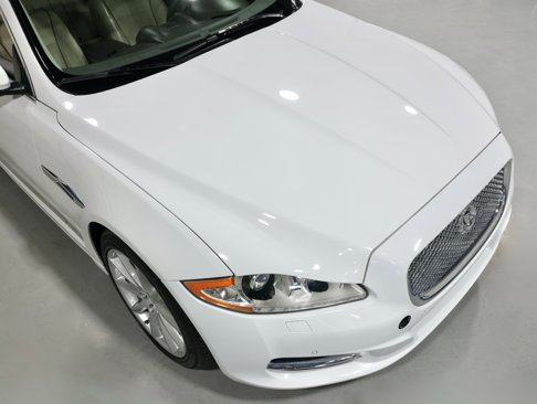 Used 2013 Jaguar XJ image 93