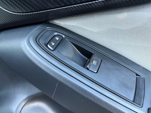 Used 2019 Subaru Crosstrek 2.0i Premium image 31