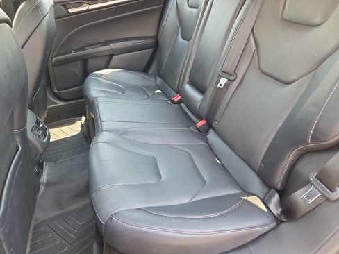 Used 2018 Ford Fusion Energi Titanium image 13