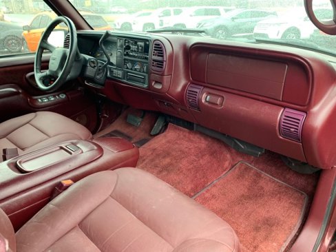 Used 1998 GMC Yukon 4WD 4-Door w/ Marketing Opt Pkg 5 image 18