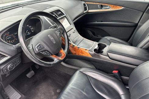 Used 2017 Lincoln MKX Select w/ Select Plus Package image 11