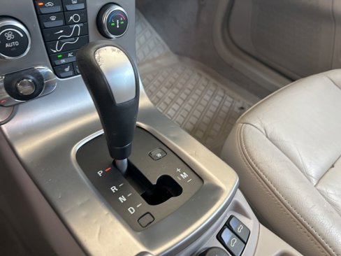 Used 2007 Volvo C70 T5 image 8
