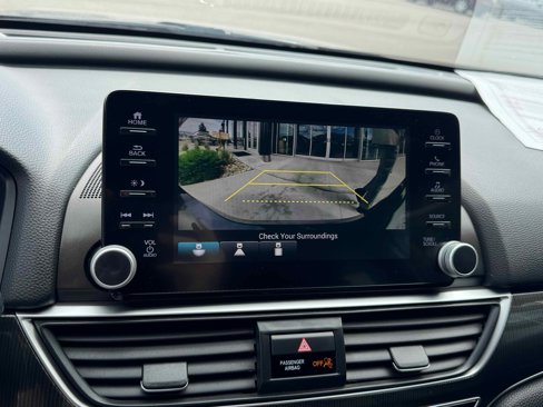 Used 2019 Honda Accord Sport image 21