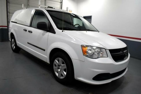 Used 2014 RAM C/V Tradesman image 4