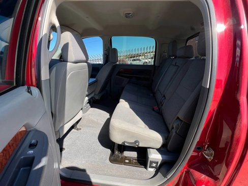 Used 2006 Dodge Ram 2500 Truck SLT image 16