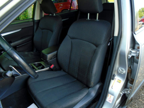 Used 2011 Subaru Outback 2.5i Premium image 37