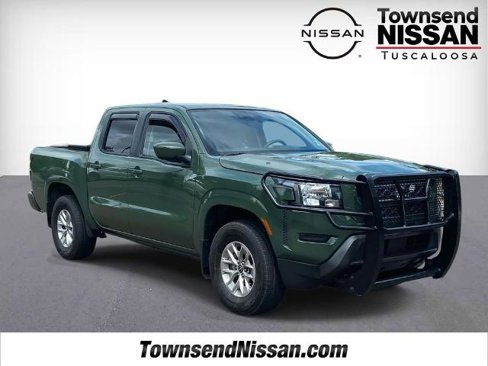 Certified 2024 Nissan Frontier SV image 1