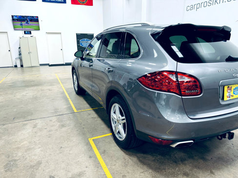 Used 2013 Porsche Cayenne image 22