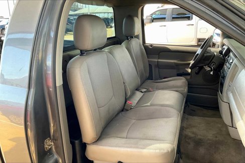 Used 2004 Dodge Ram 1500 Truck ST w/ ST Value Group image 9