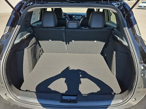 New 2026 Nissan Kicks SR w/ Cold Weather Package image 26