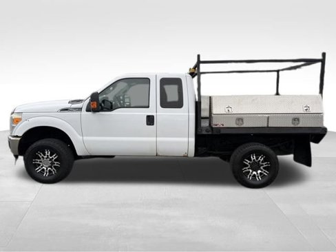 Used 2011 Ford F250 XLT w/ Snow Plow Prep Pkg image 14