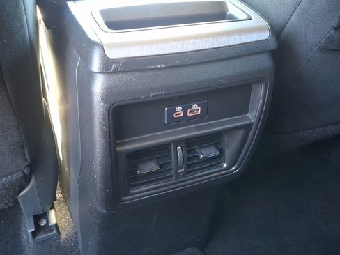 Used 2020 Nissan Murano S w/ Technology Package image 11