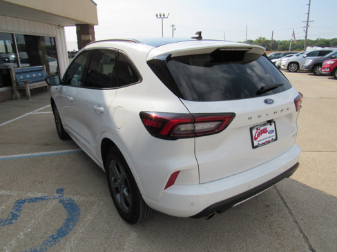 Used 2023 Ford Escape ST-Line w/ Tech Pack #1 image 7