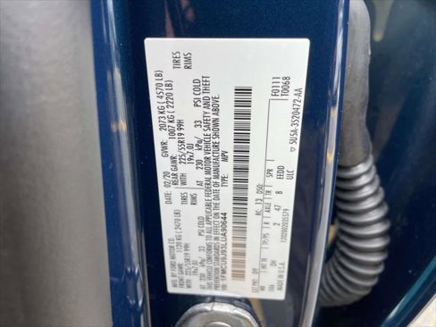 Used 2020 Ford Escape Titanium image 10