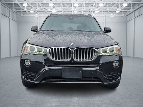 Used 2017 BMW X3 xDrive28i image 2