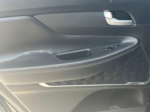 Used 2020 Hyundai Santa Fe Limited image 15