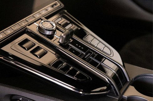 New 2026 Aston Martin V8 Vantage Coupe image 33