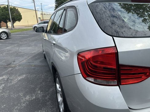 Used 2013 BMW X1 sDrive28i image 5
