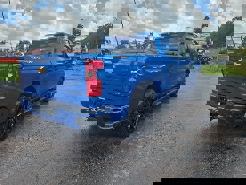 Used 2022 Chevrolet Silverado 1500 Custom image 5
