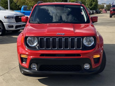 Used 2019 Jeep Renegade Latitude image 2